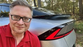 XPeng P7+