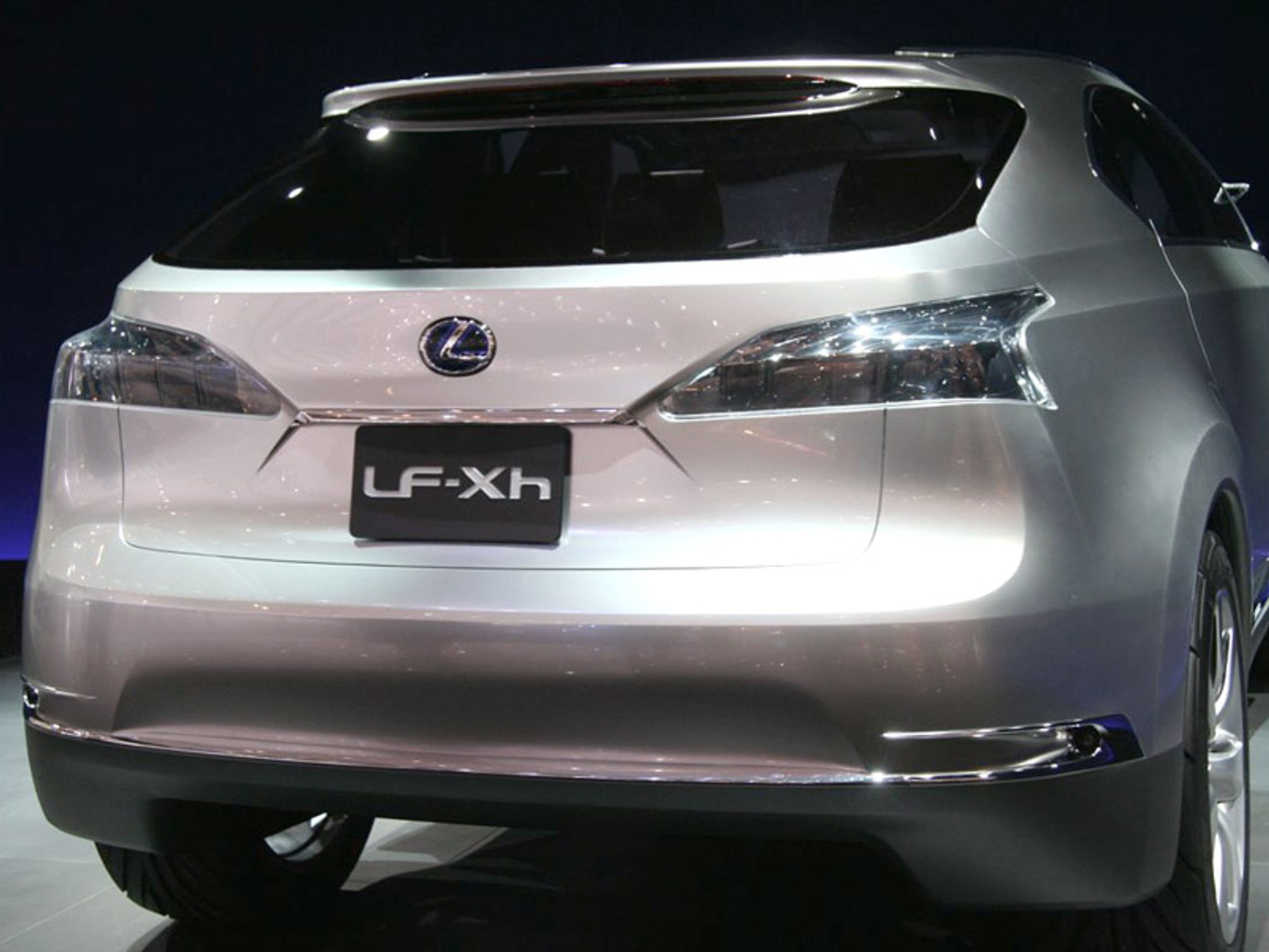 Tokio Motor Show 2007: Lexus LF-Xh – następca hybrydowej ery