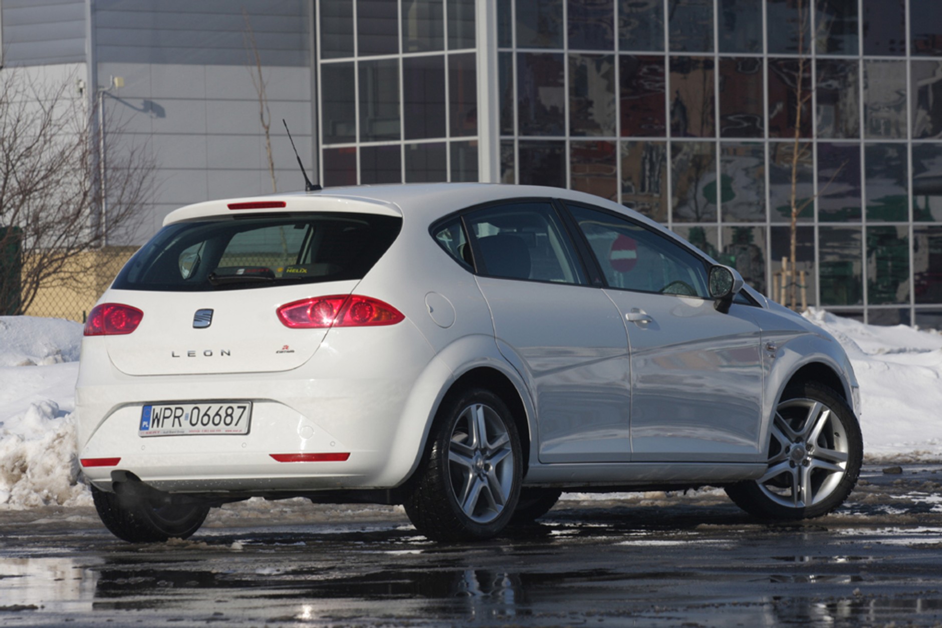 Seat Leon 1.8 TSI - TSI w dobrze skrojonym garniturze