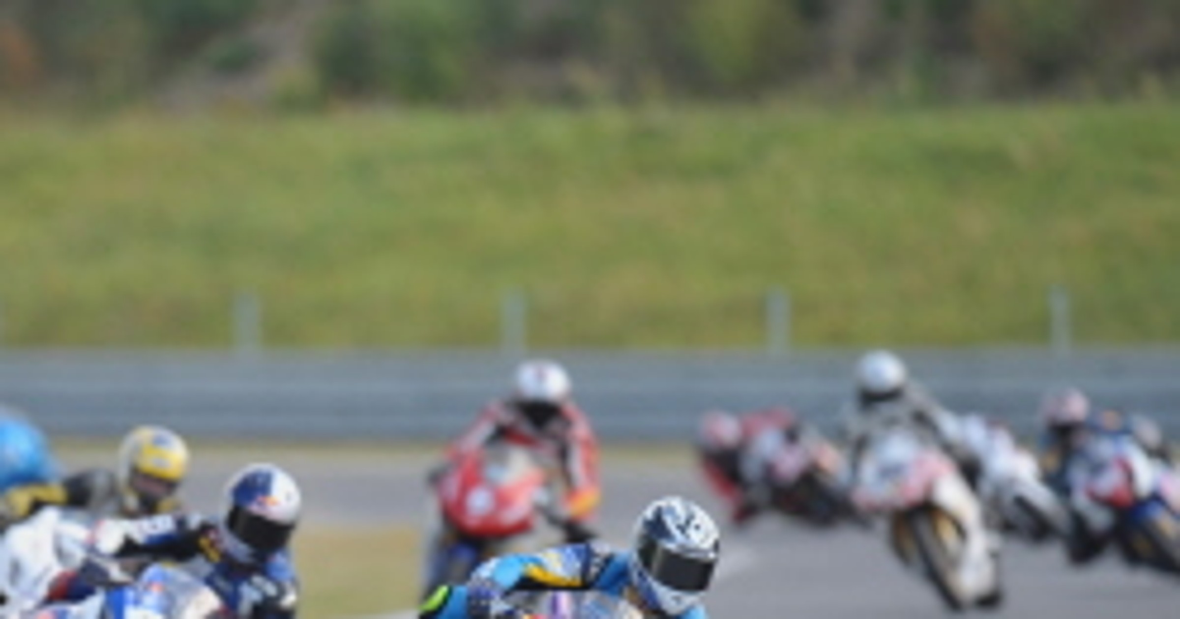 Wyścigi motocyklowe: Gwen Giabbani wygrał, Andy Meklau z rekordem