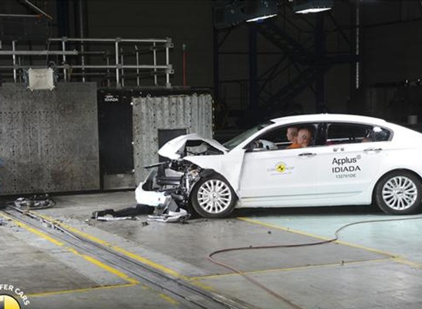 Qoros 3 Sedan - pierwsze auto z Chin które dostało 5 gwiazdek