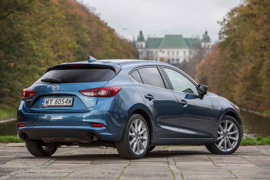 Mazda 3 - na rynku od 2013 r., kosztuje od 68 900 zł