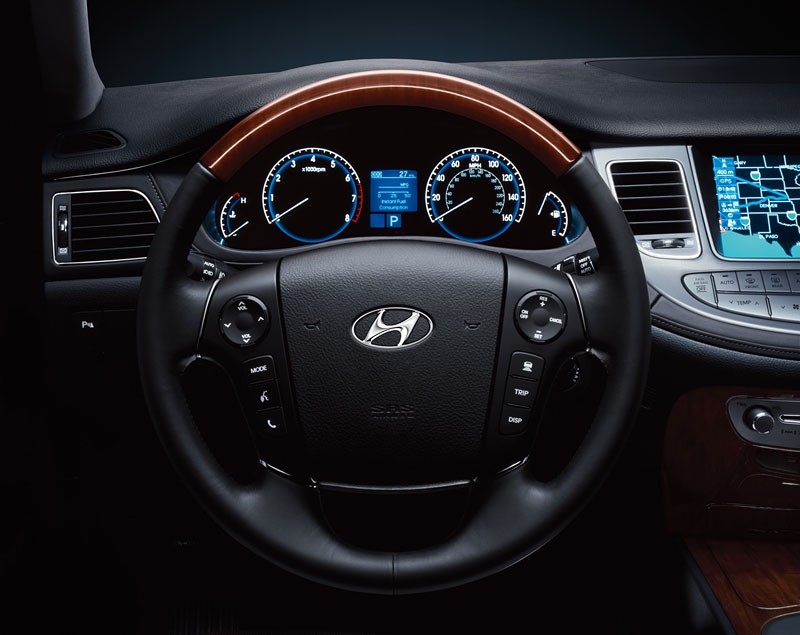 Detroit 2008: Hyundai Genesis - koreański flagowiec dopływa (oficjalne informacje)
