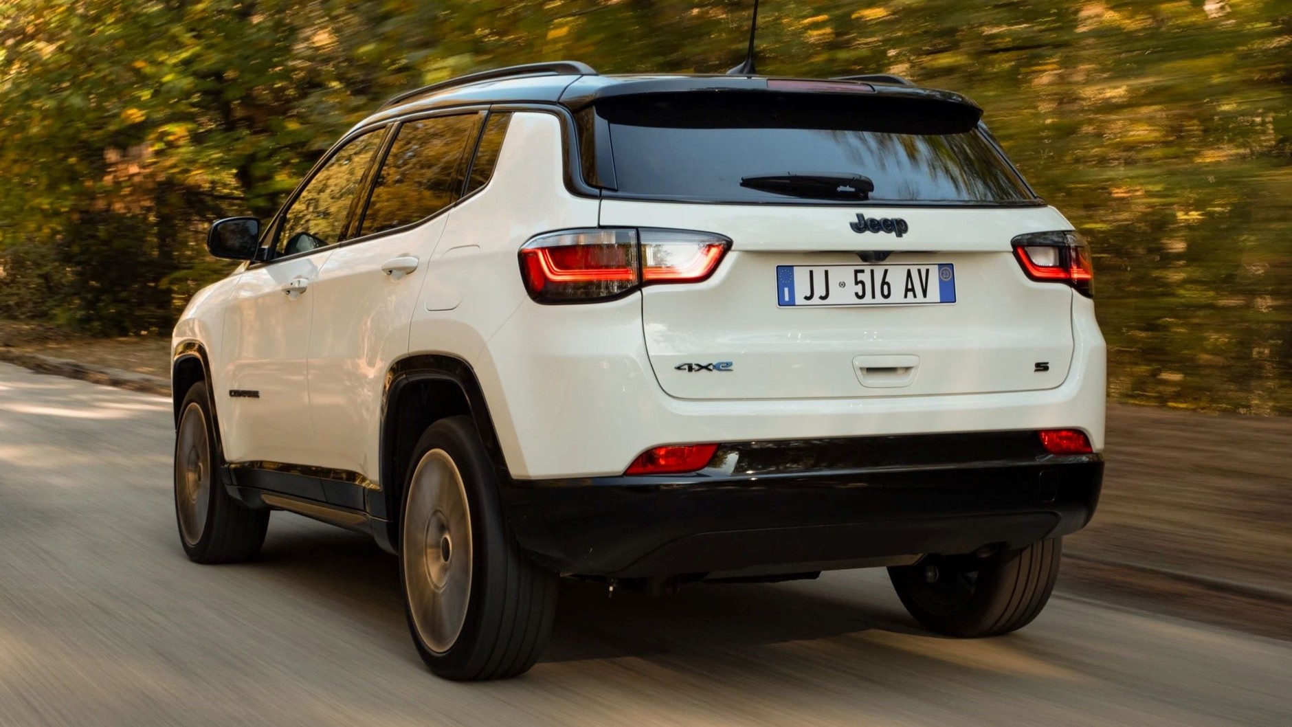 Jeep Compass (model roku 2024)