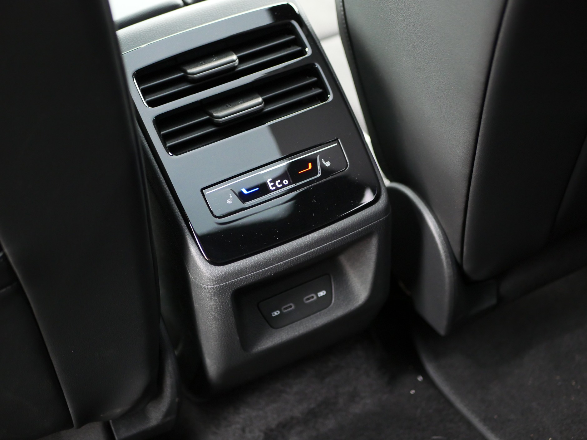 Volkswagen ID.7 i ID.7 Touring: wygodne elektryki z dużym zasięgiem