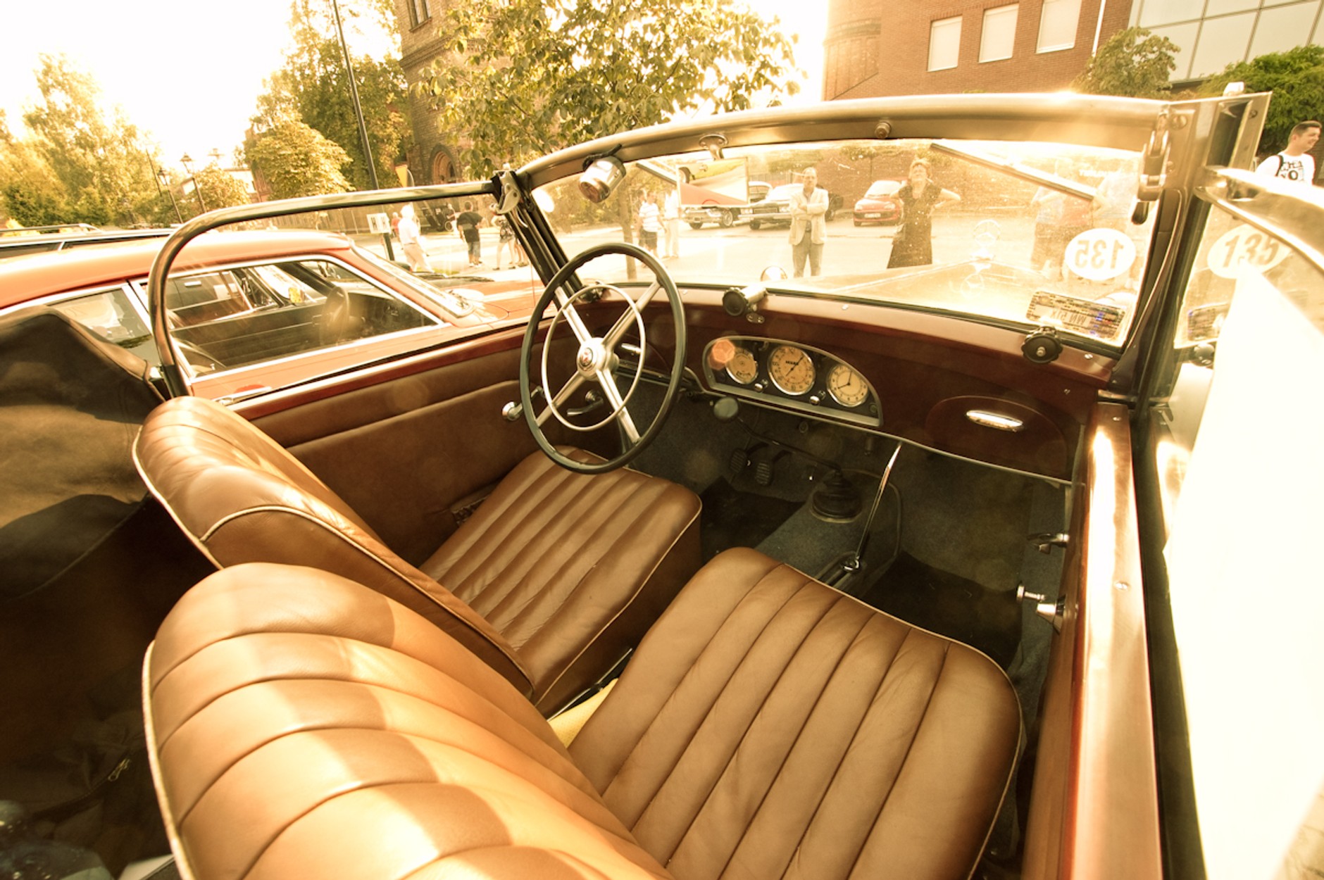 Stare jak Nowe: czyli druga młodość klasycznych aut