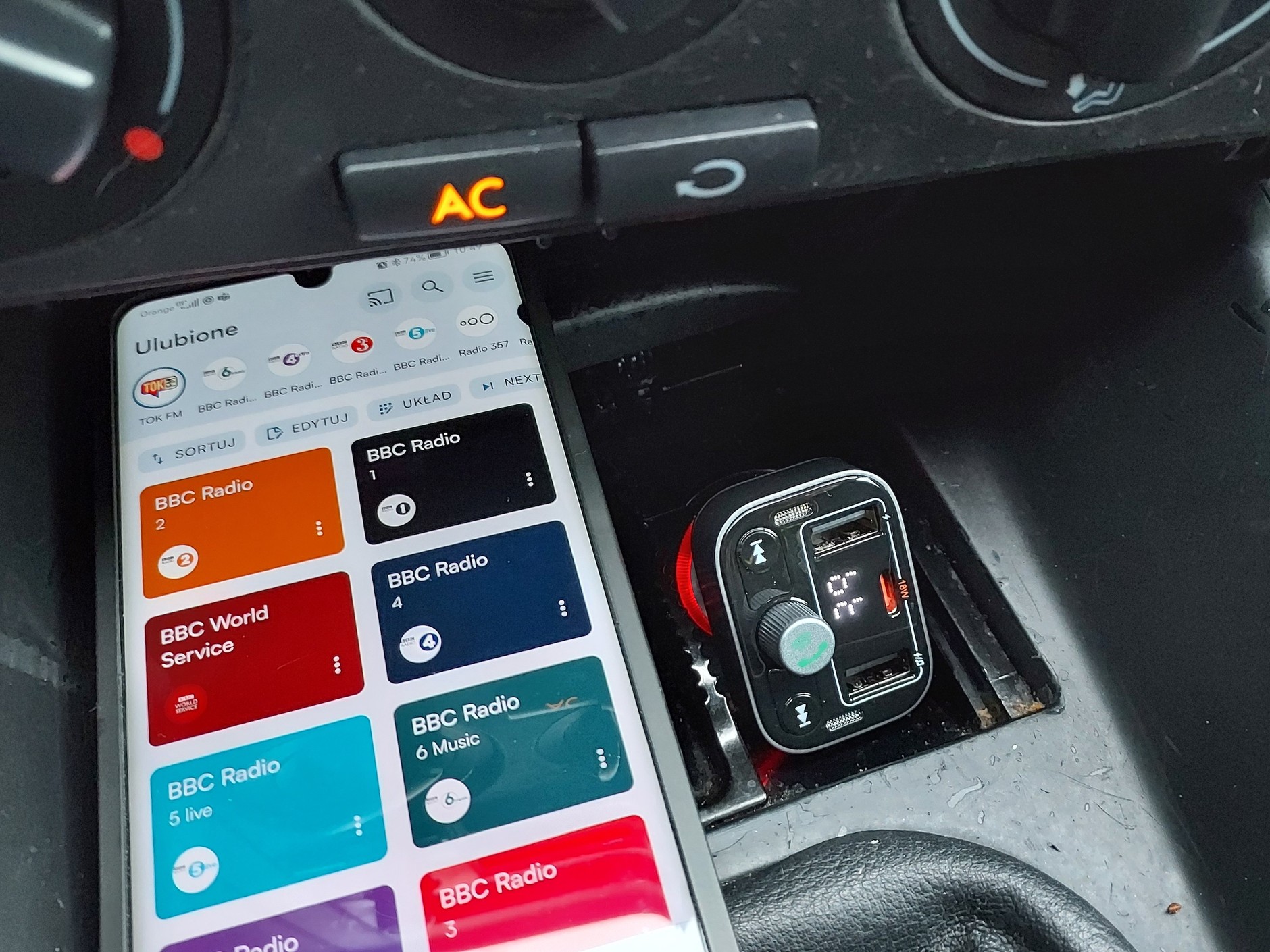 Radio internetowe ma szereg zalet - m.in. dostęp do tysięcy zagranicznych albo lokalnych stacji radiowych