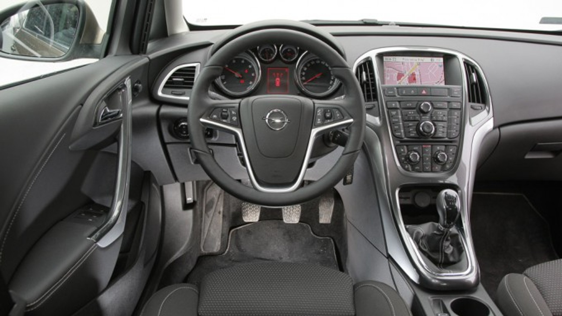Opel Astra sedan 1,7 CDTI: test rodzinnego sedana