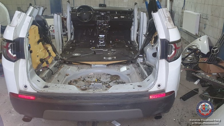 Tyle zostało z Range Rovera Evoque