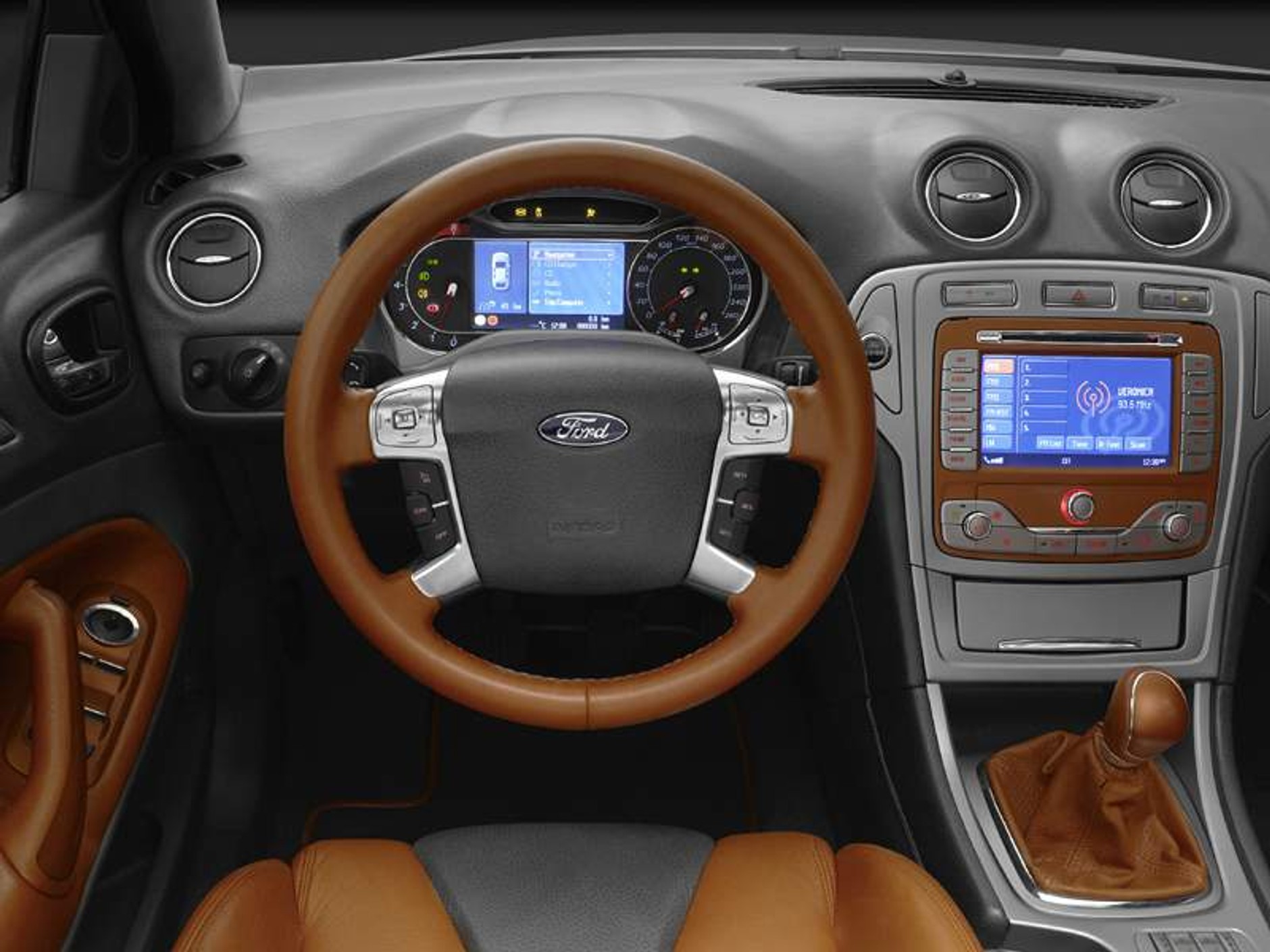 Nowy Ford Mondeo – pierwsze fotografie i informacje