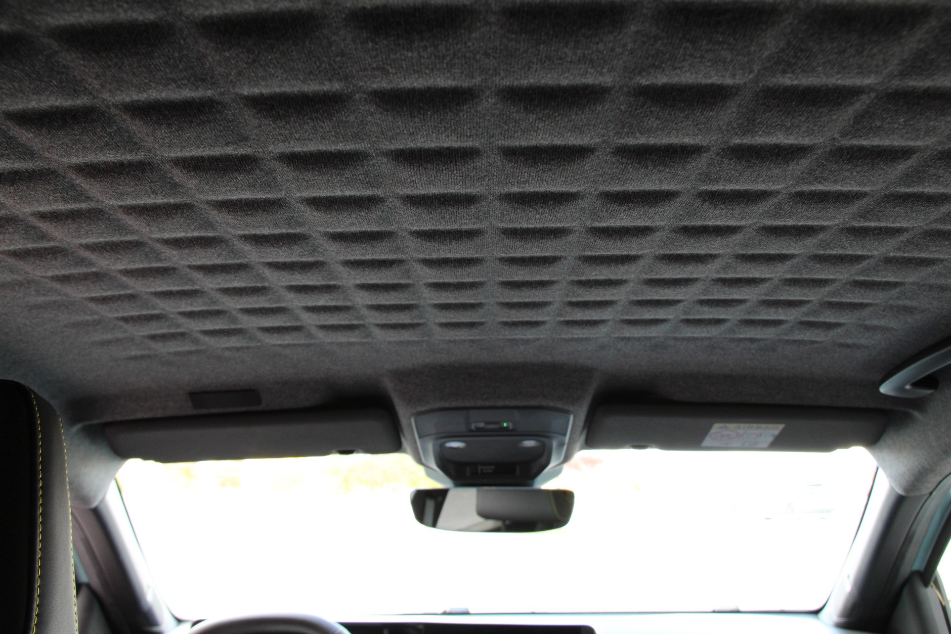 Renault 4 E-Tech Iconic