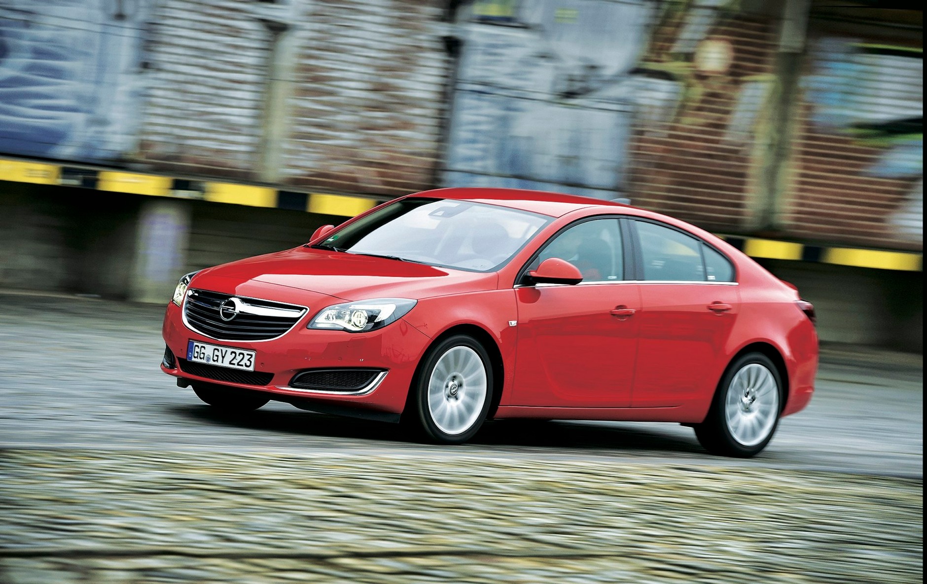 Limuzyny pod lupą - nowa Kia Optima kontra Ford Mondeo, Mazda 6, Opel Insignia i Peugeot 508