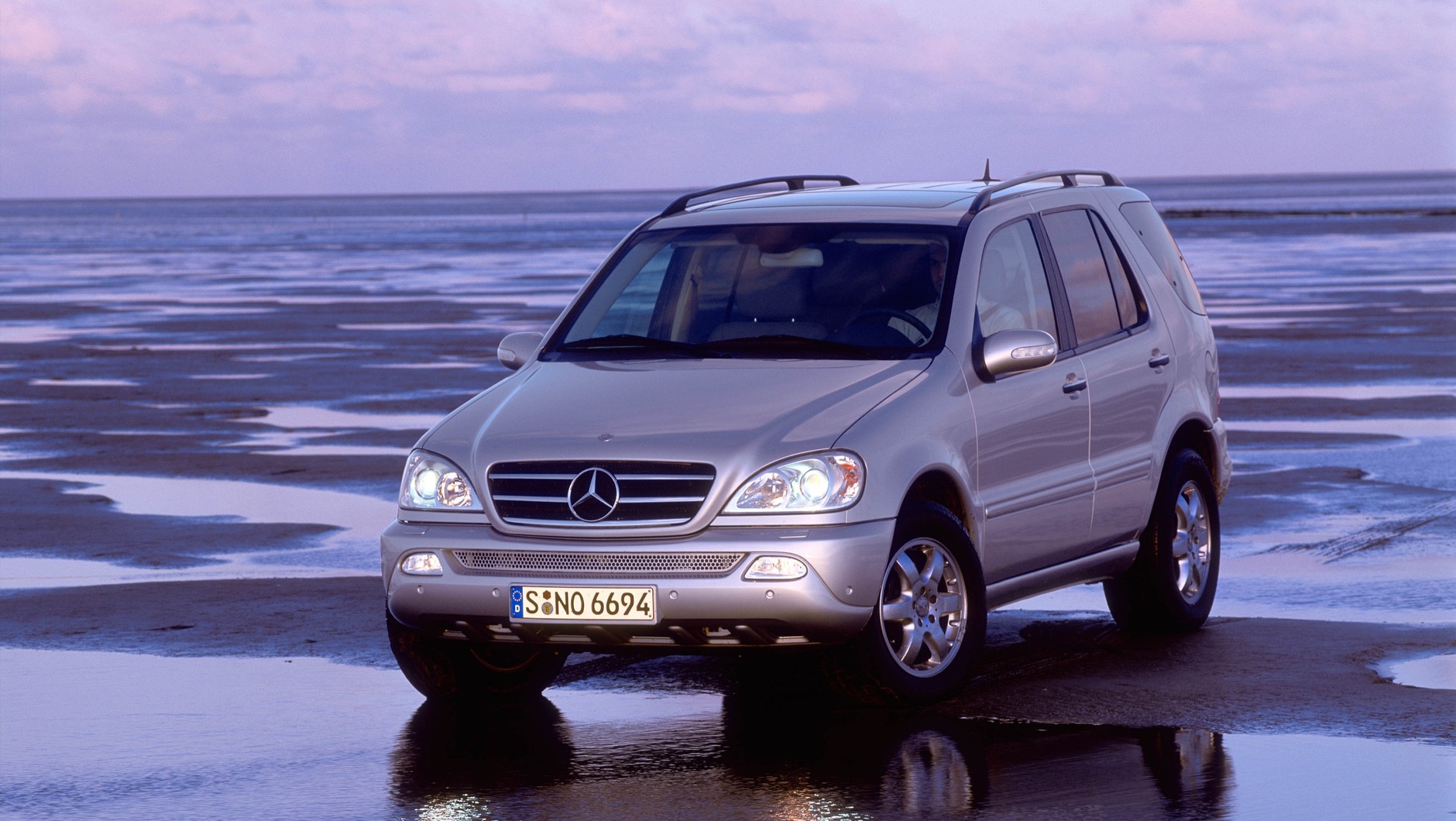 Mercedes klasy M (pierwsza generacja; 1997-2005)