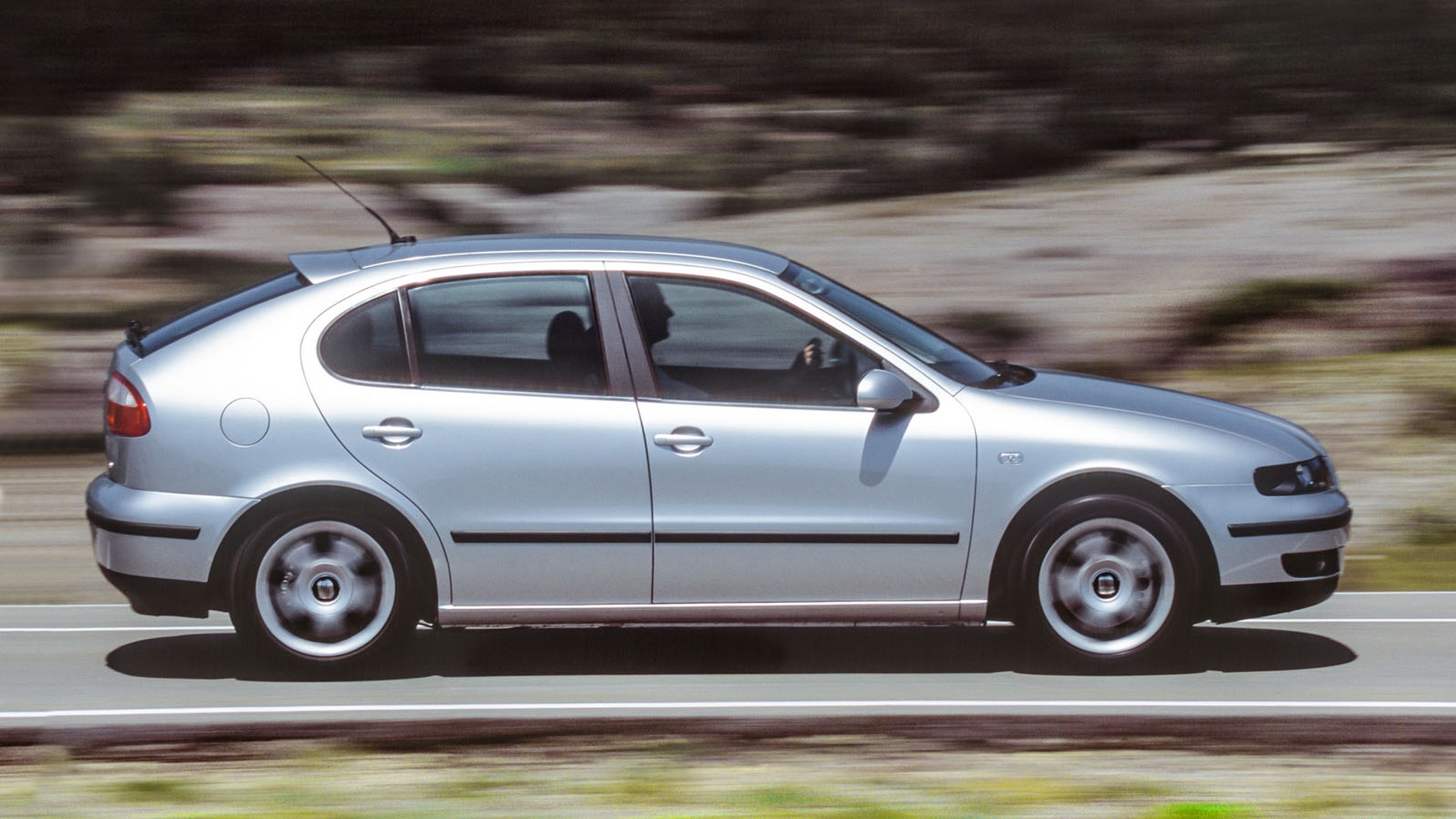 8. Seat Leon I (1998-2005) 8500 zł za auto z 2002 r.
