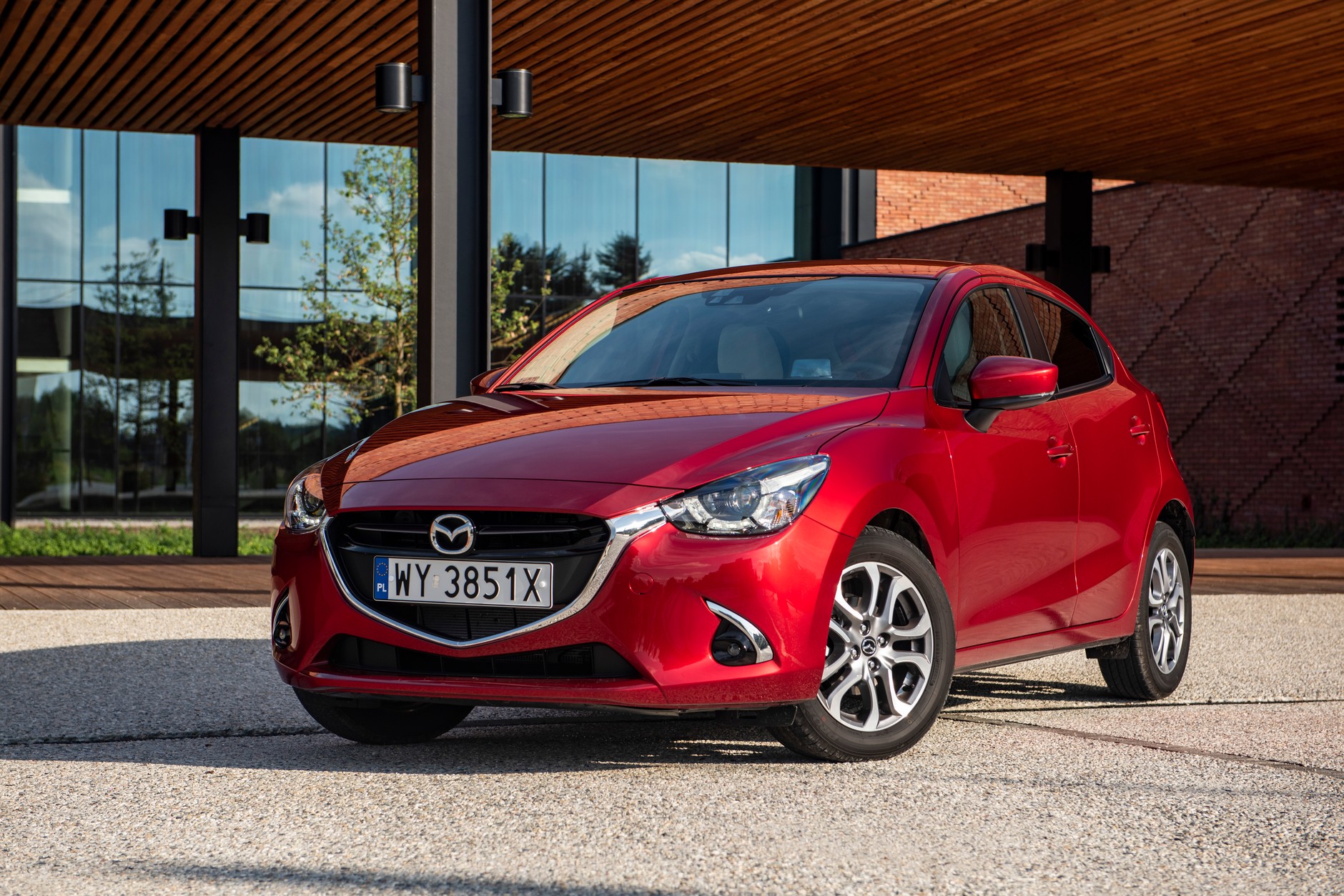 Mazda 2 1.5 AT
