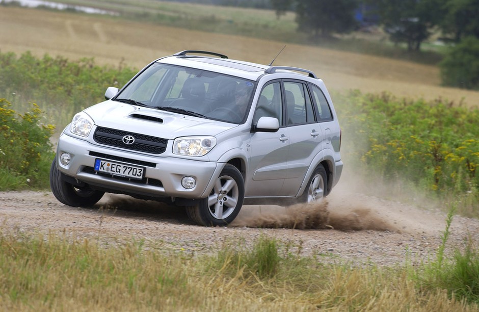 Honda CR-V kontra Freelander i Toyota RAV4: sposoby na tanią jazdę z napędem 4x4