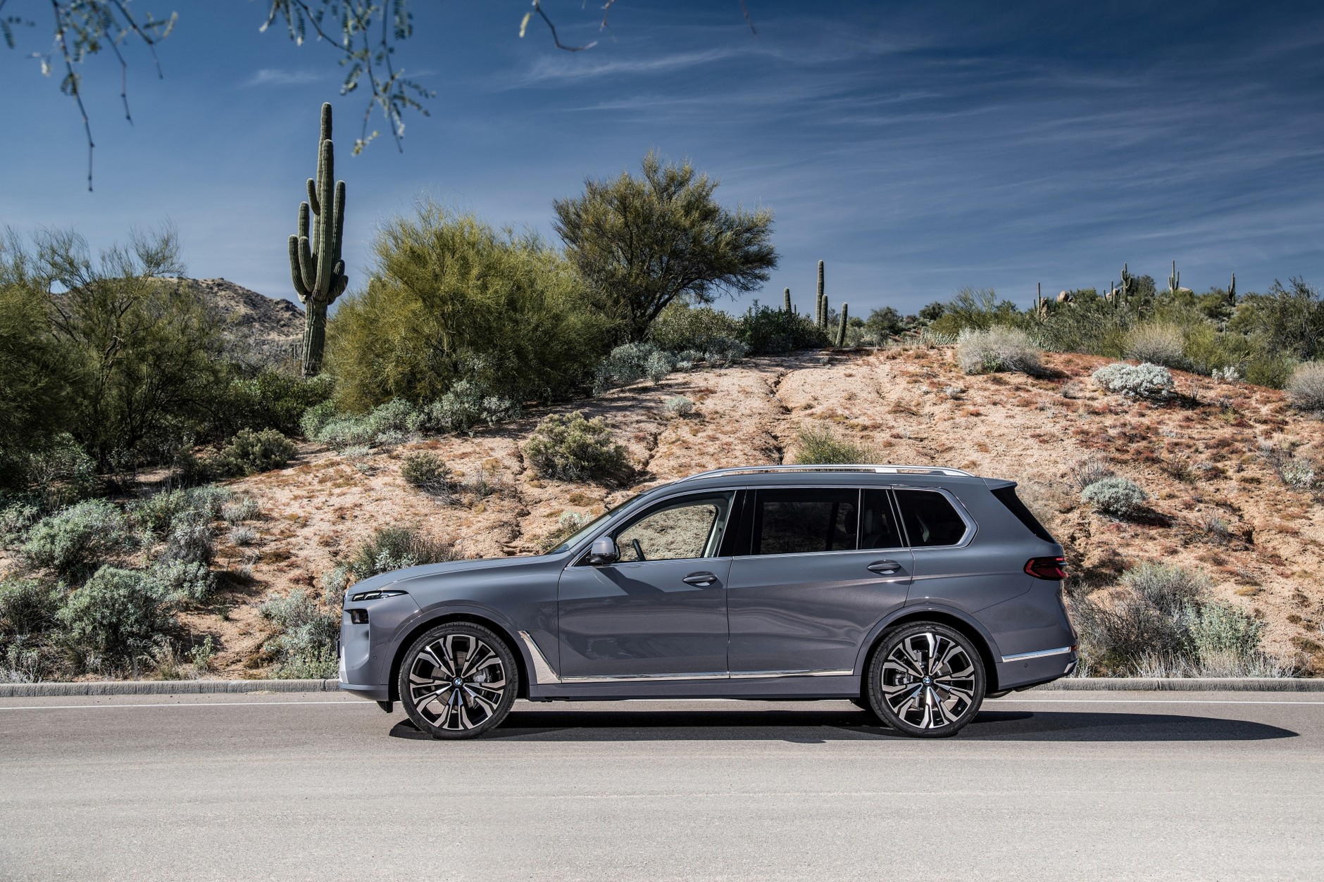 BMW X7 2022. Lifting