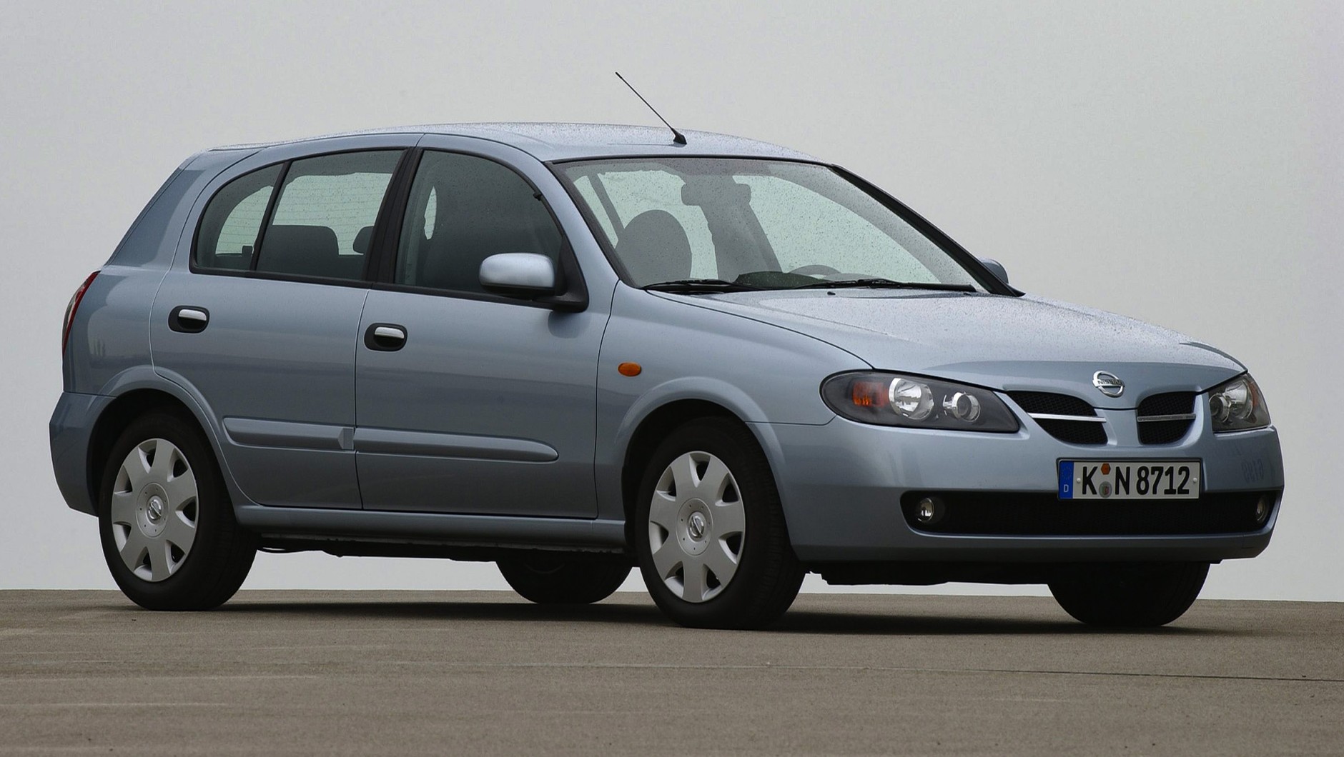 Nissan Almera (II)
