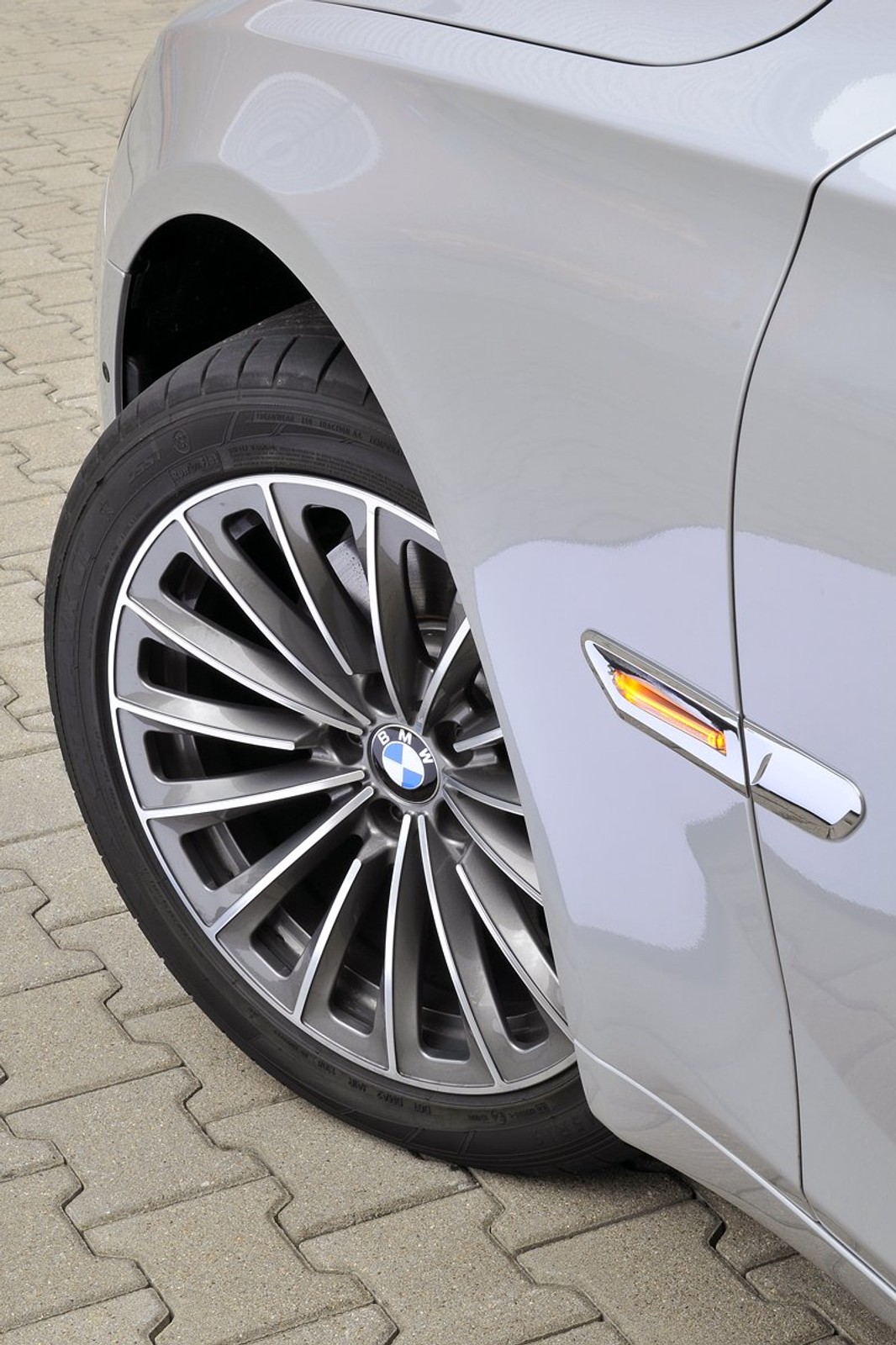 BMW 750iL i BMW 730d – pierwsze wrażenia z jazdy