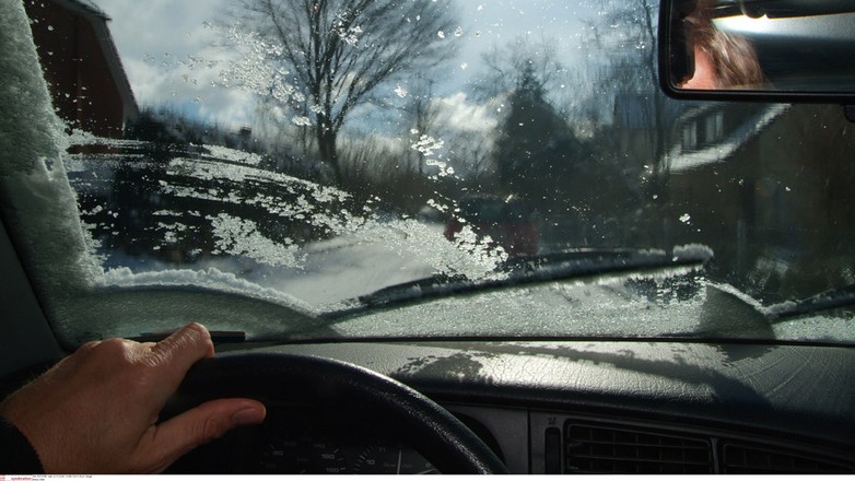 Test 20 płynów do spryskiwaczy. Już wiemy, które są odporne na mróz!