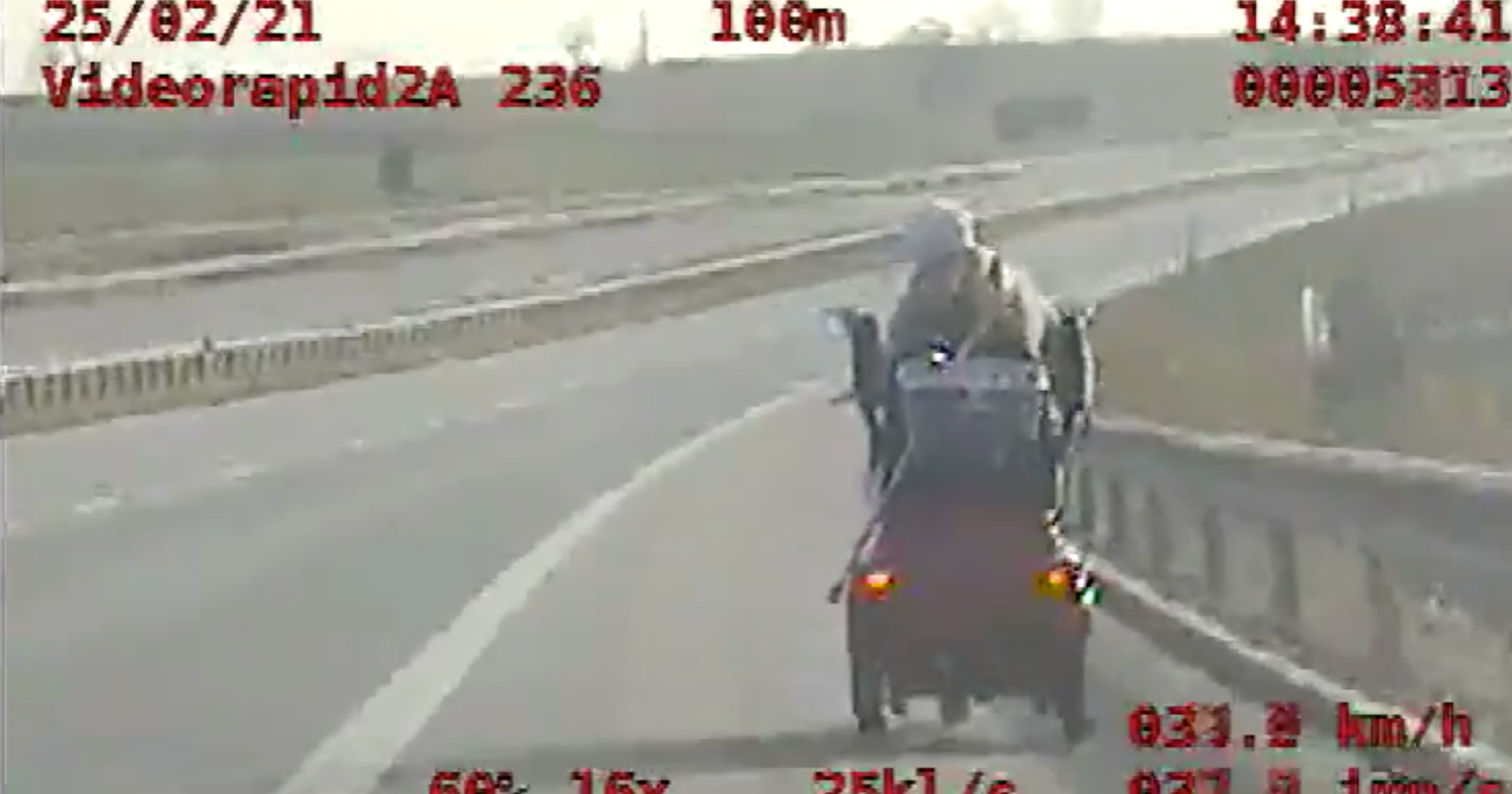 Jechała wózkiem inwalidzkim po drodze ekspresowej S5