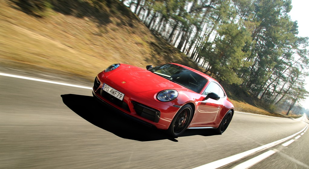 Porsche 911 GTS (2022 r., 992)