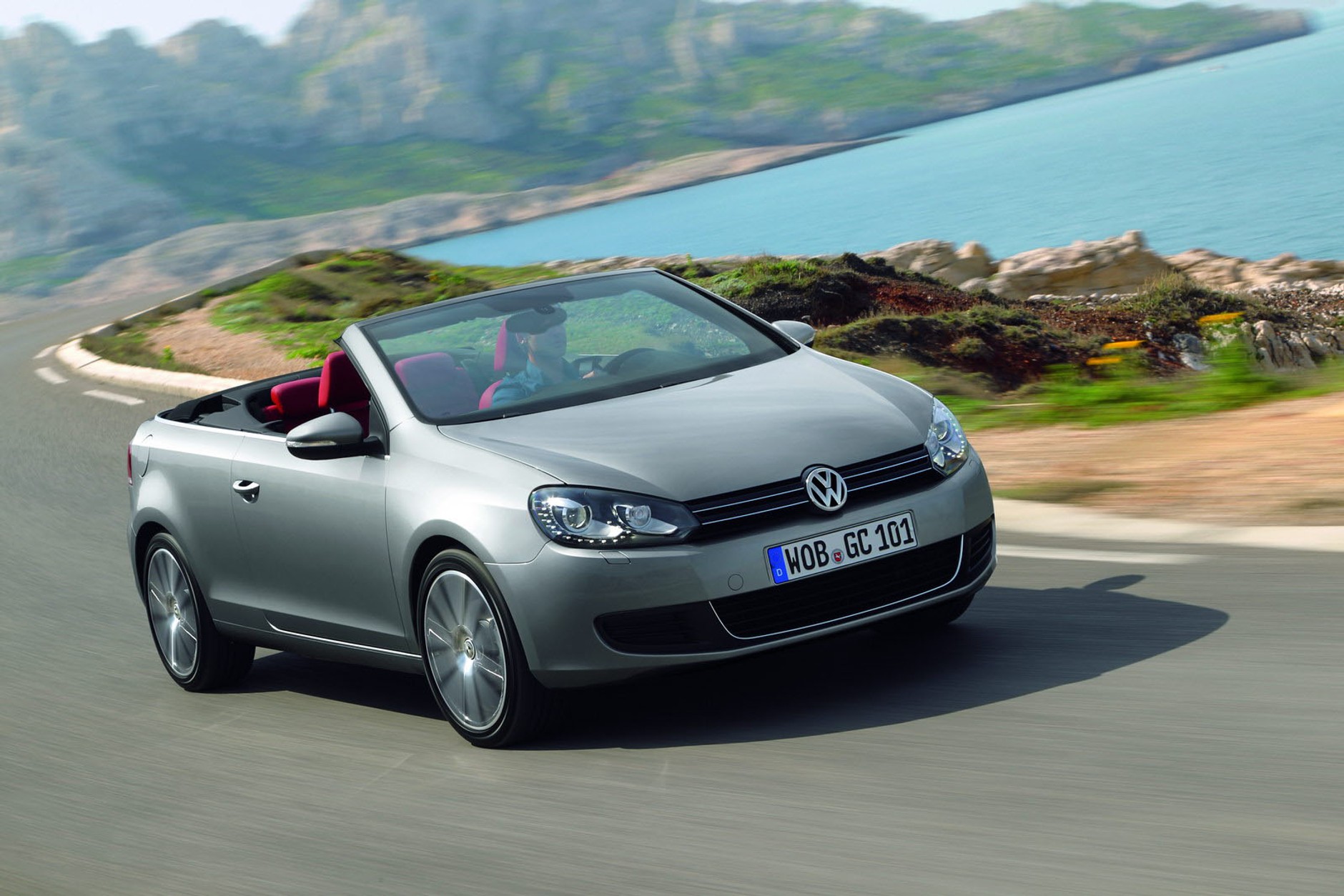 Taki jest nowy VW Golf Cabriolet