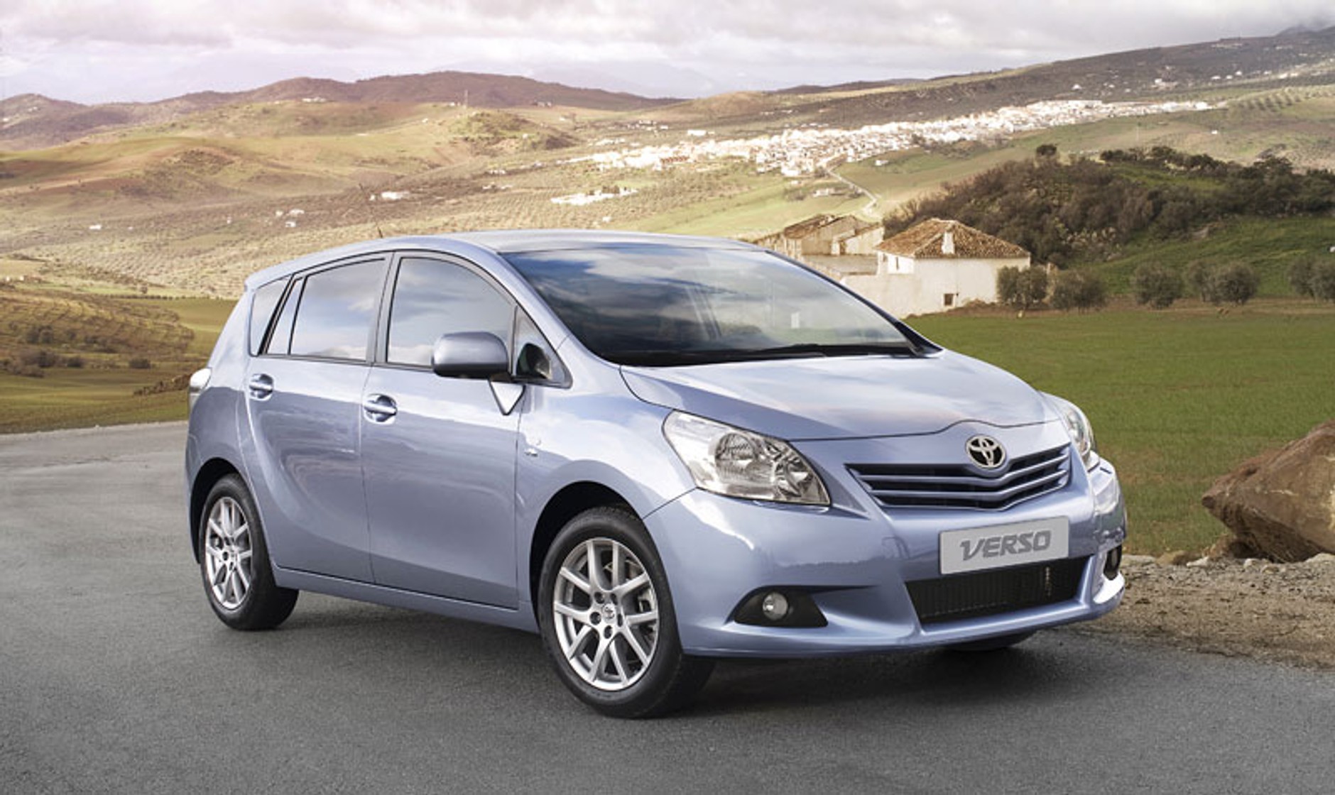 Genewa 2009: Toyota Verso – nowe 7-miejscowe MPV