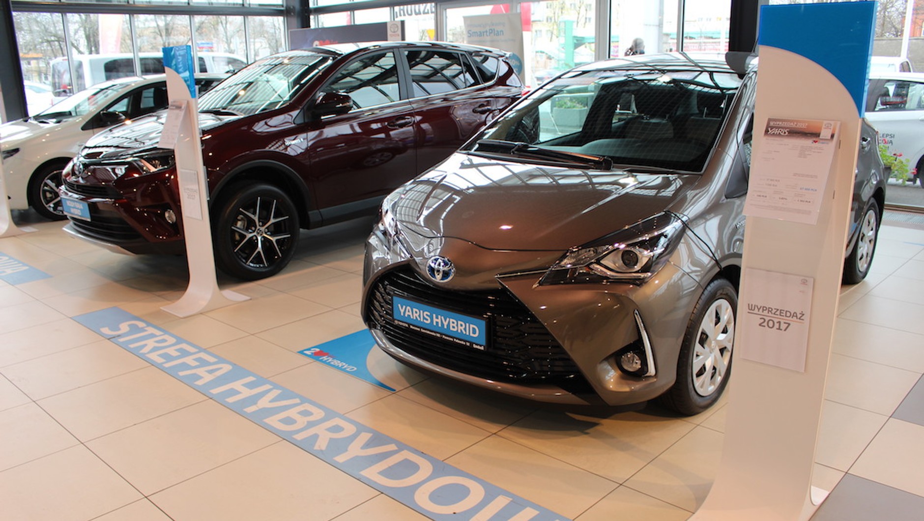Toyota: wyprzedaż rocznika 2017