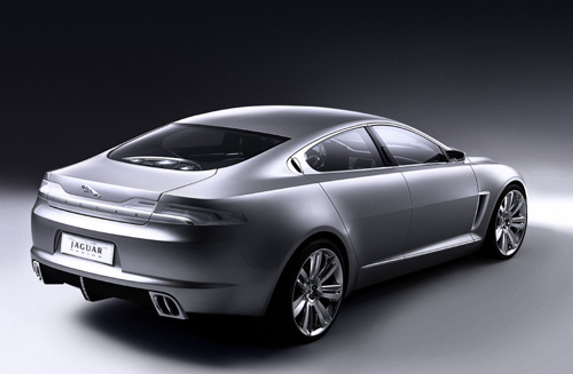 Jaguar C-XF - Piękno absolutne