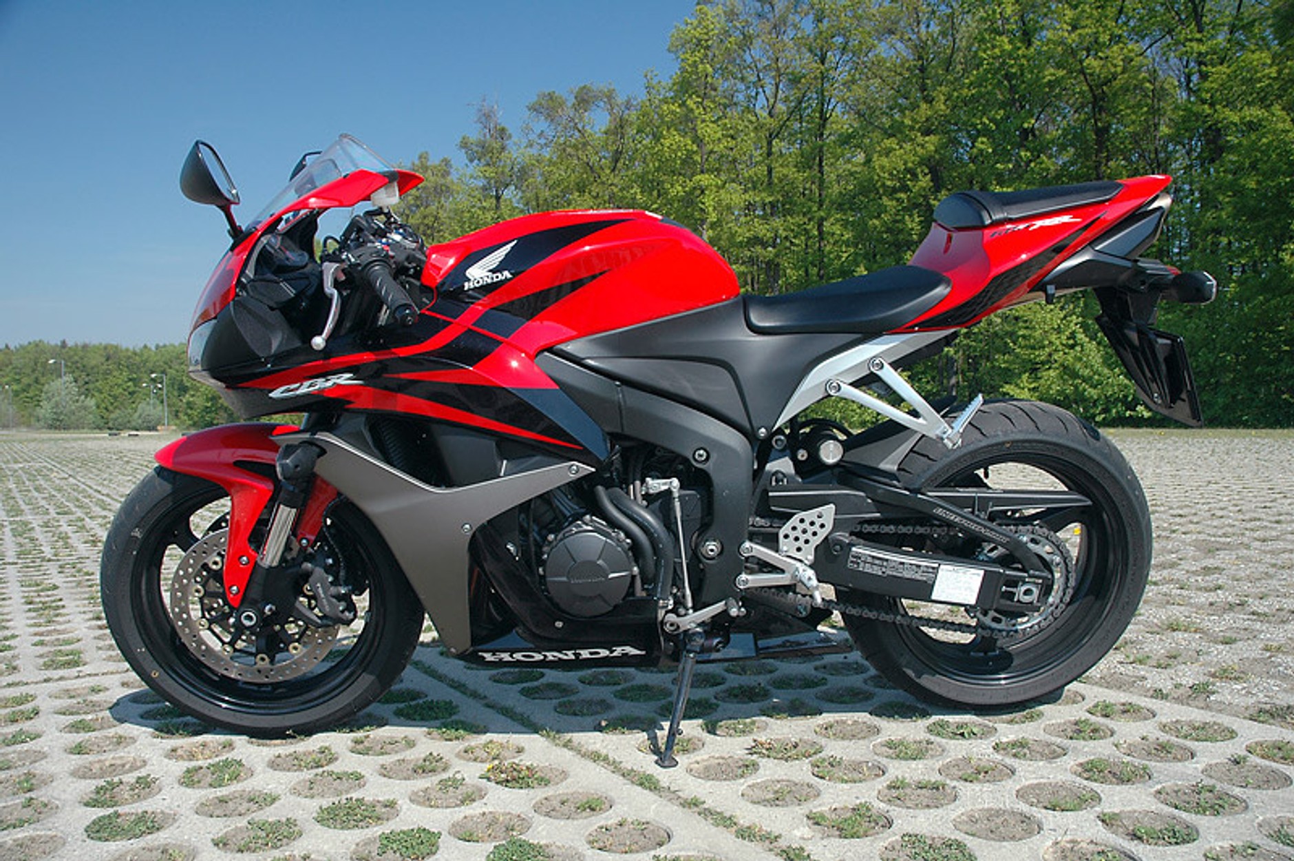 Honda CBR600RR: walka o medal