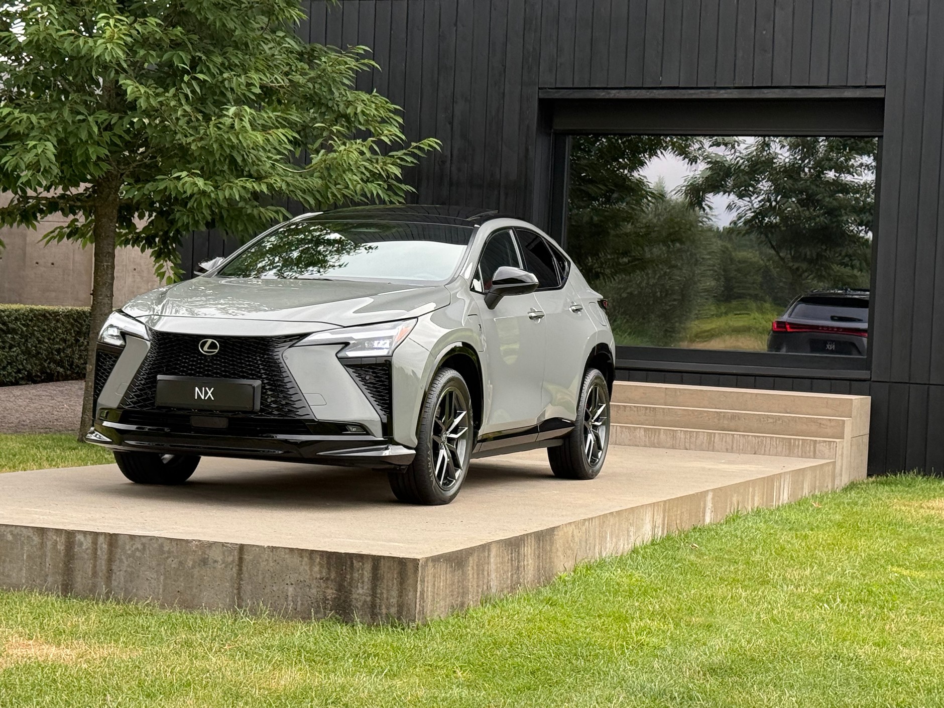 Nowy Lexus NX 2026