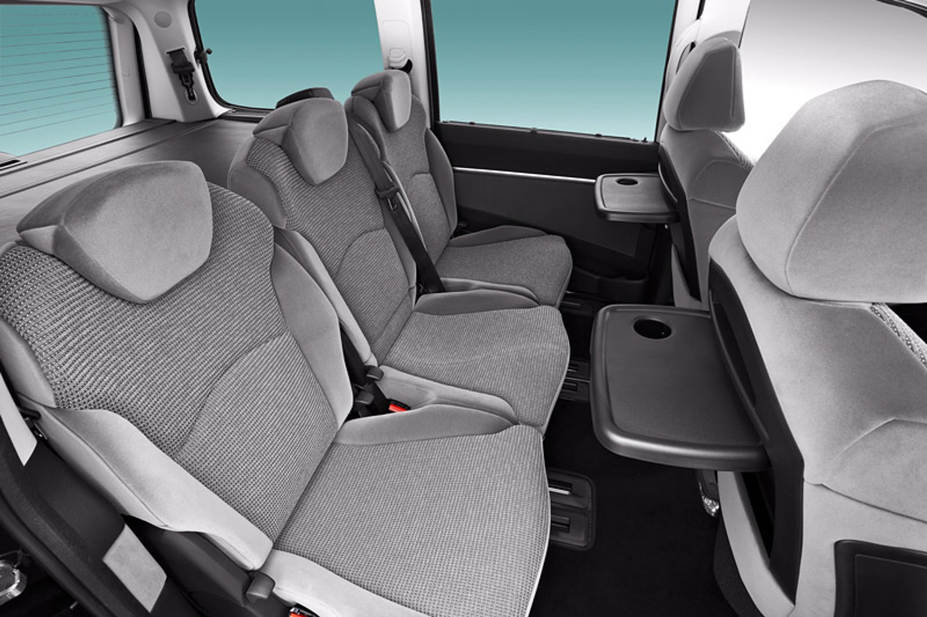 Nowy Peugeot 807: przyjemność na najwyższym poziomie