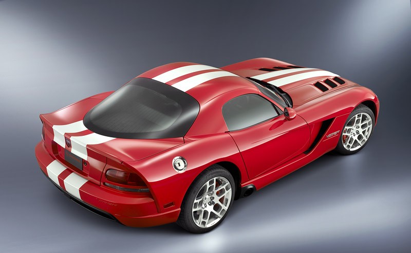 Dodge Viper SRT10: model 2008 już w produkcji (wideo)