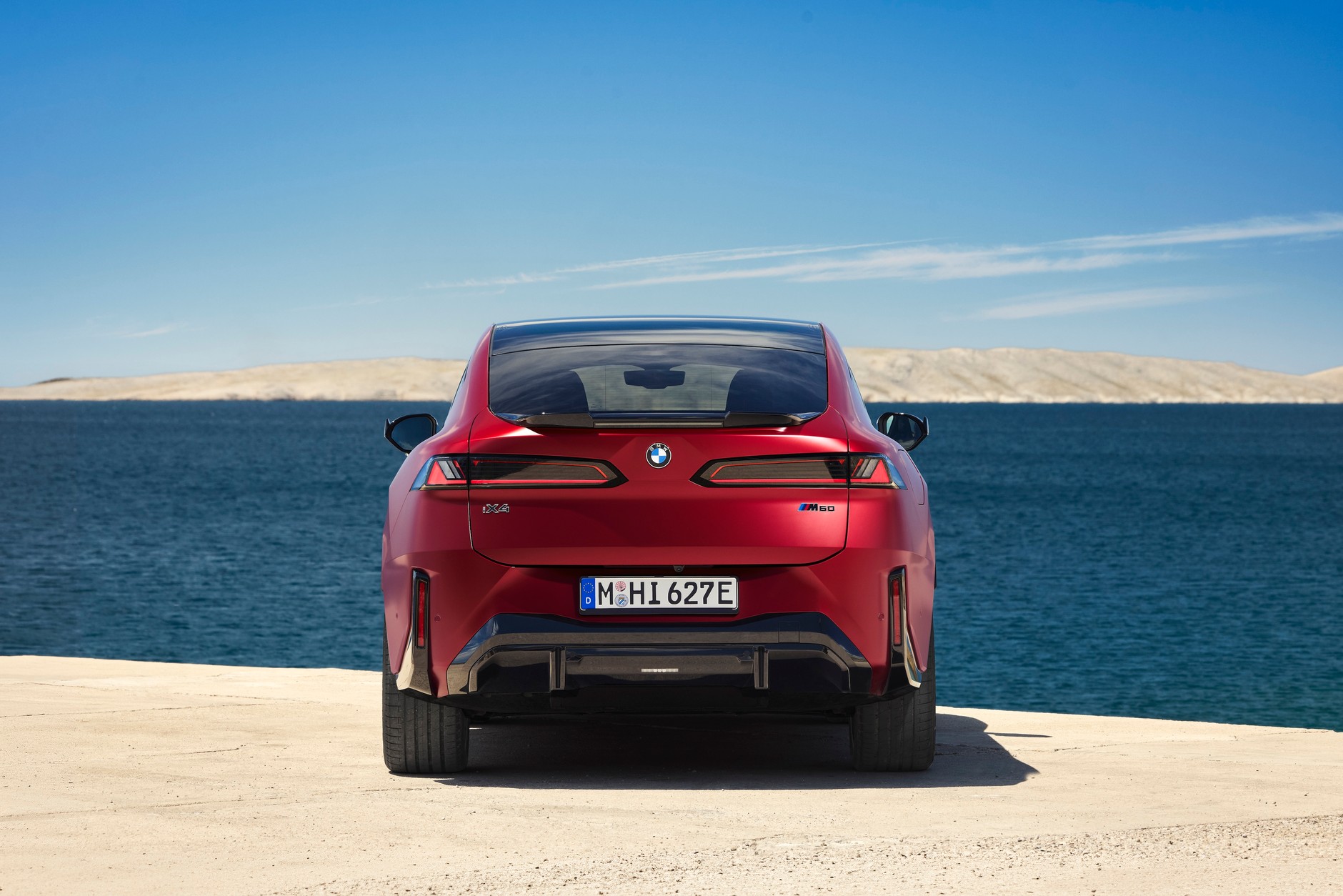 Nowe BMW iX4