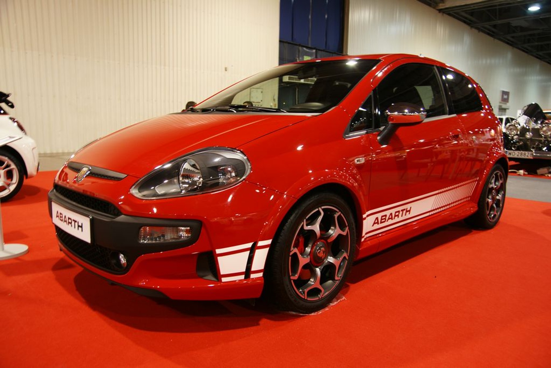 Auto Show Poland 2010 rynkowym barometrem (galeria)