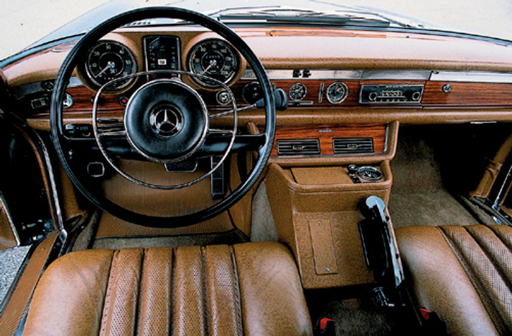 Mercedes-Benz 600: wymarzone miejsce pracy szofera