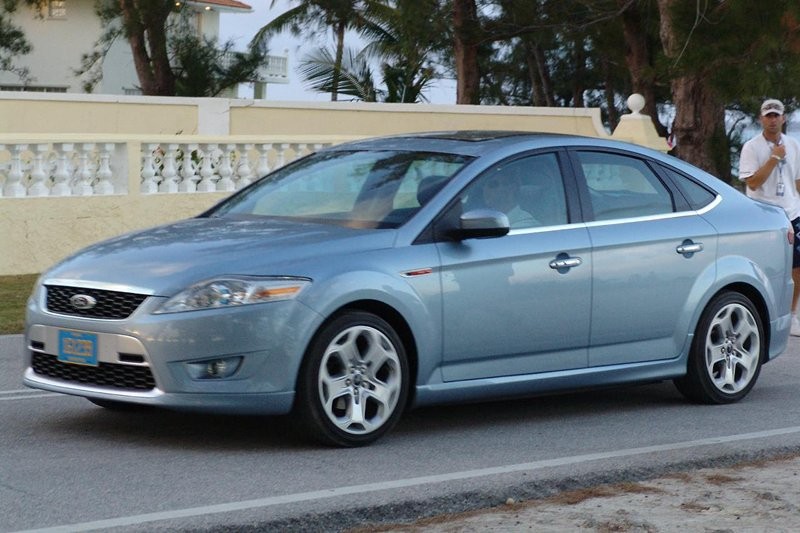 Ford Mondeo liftback: pierwsze przedpremierowe fotografie