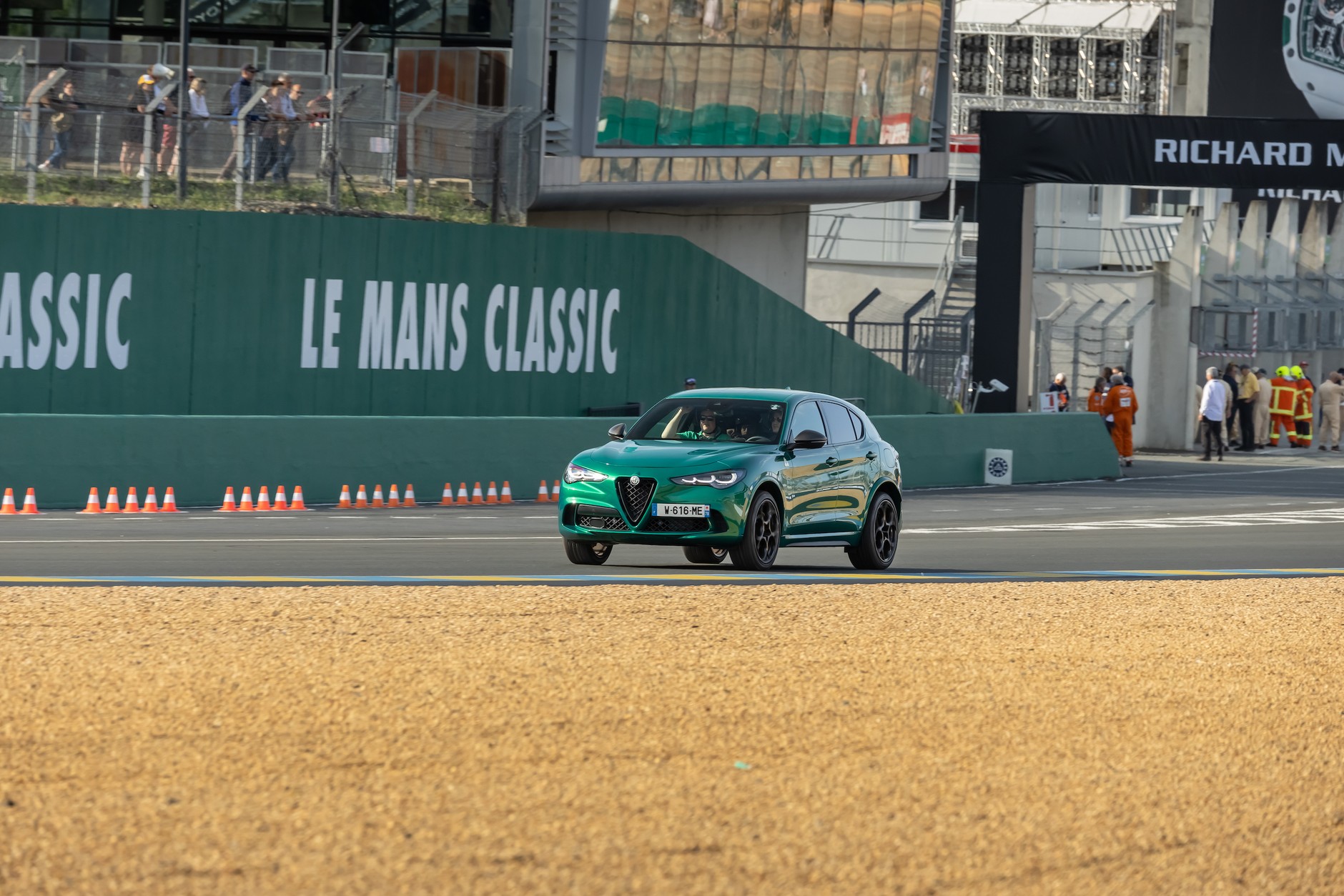 Alfa Romeo Quadrifoglio. Jazda w Le Mans