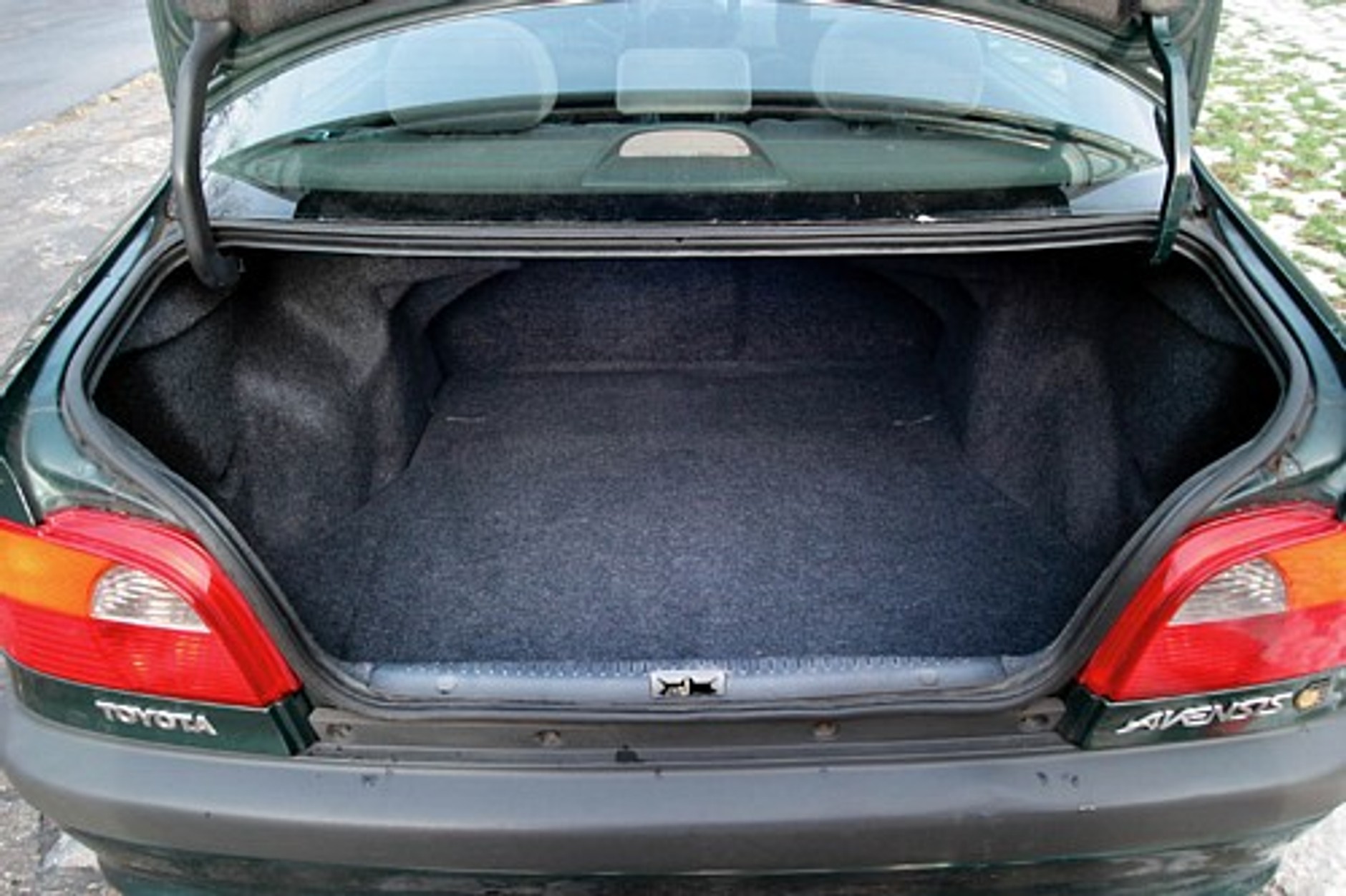 Który jest bardziej uniwersalny?