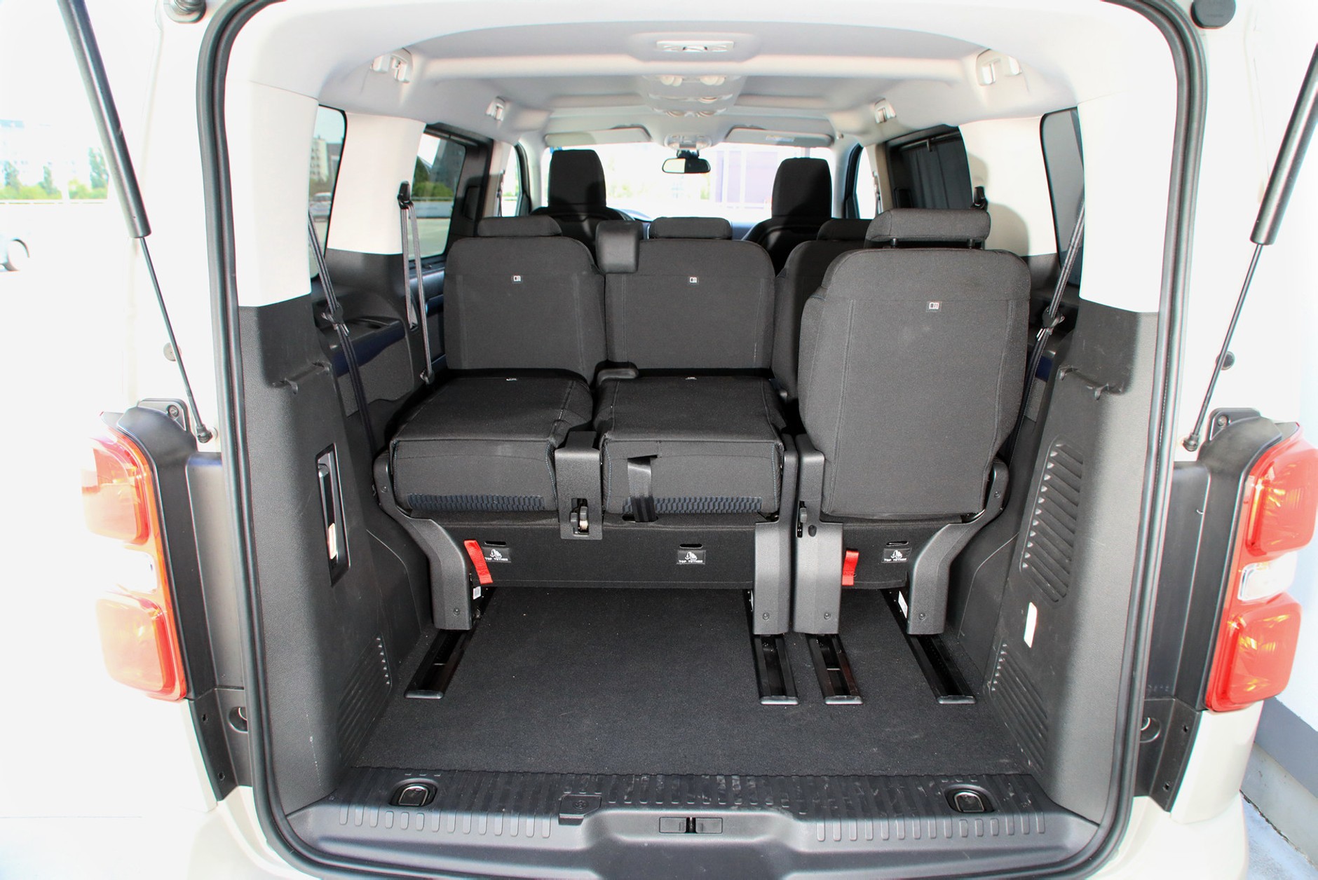 Peugeot Traveller HDi 150