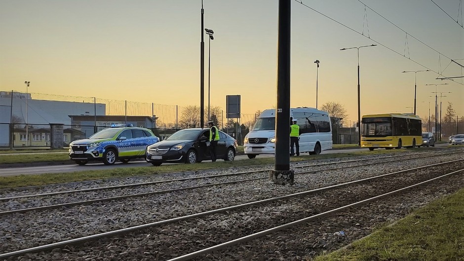 Policjanci jednego dnia zatrzymali go dwa razy. Za to samo