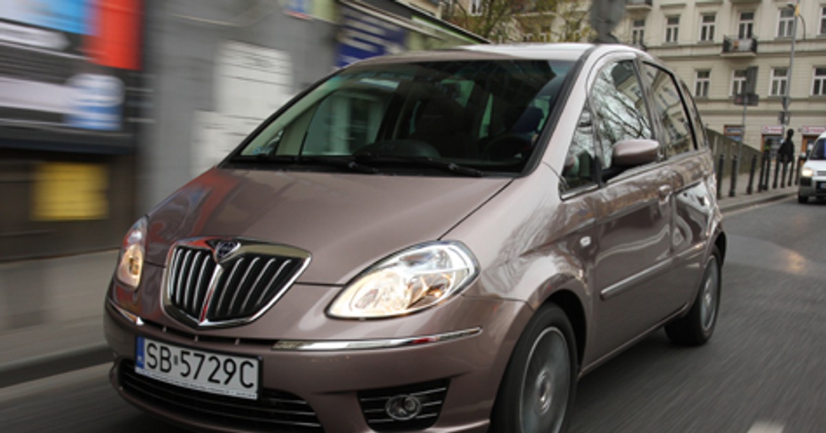 Lancia Musa 1.6 Multijet Platino - Kierowanie po omacku