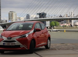 Toyota Aygo – druga generacja japońskiego "malucha"