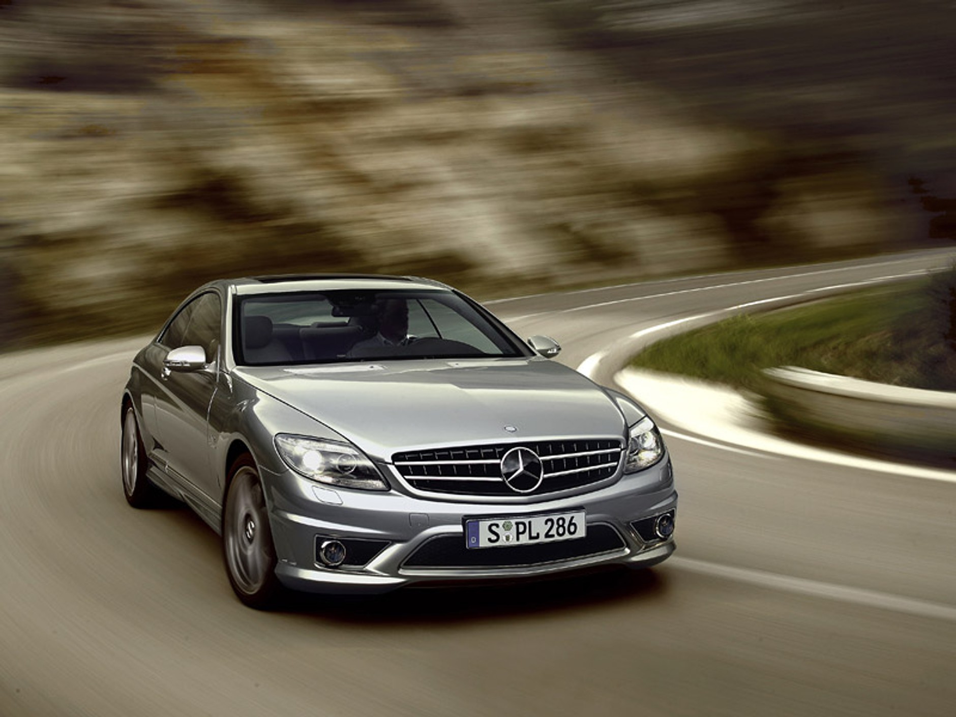 Mercedes-Benz CL 65 AMG: nowe informacje o supercoupe