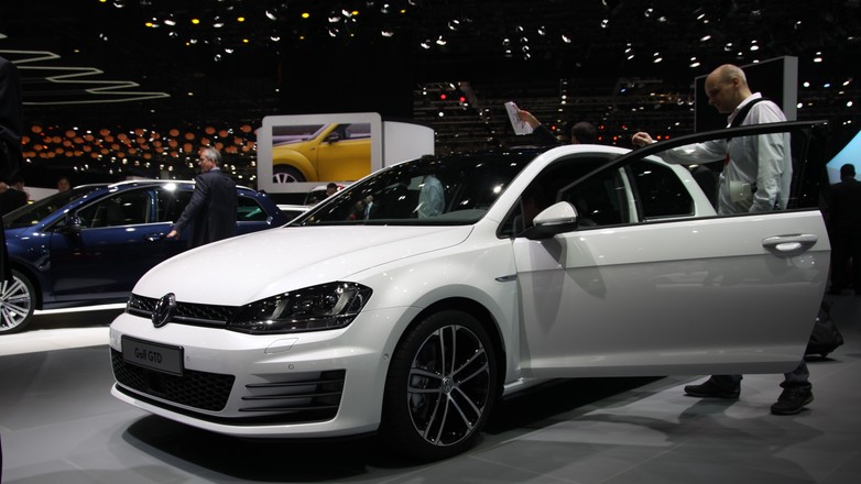 Volkswagen Golf GTD (Genewa 2013)