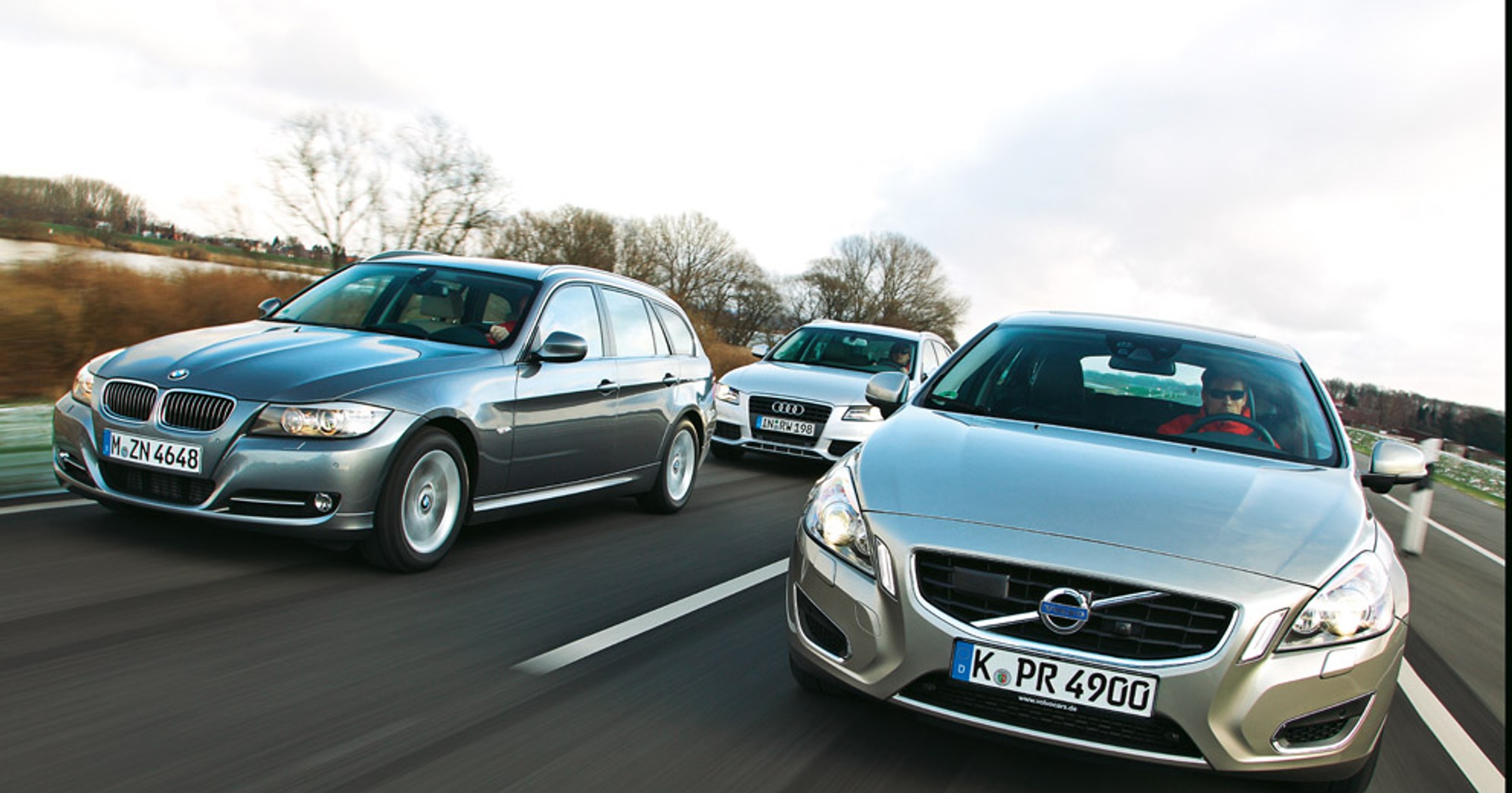 BMW 320d kontra Audi A4 i Volvo V60: sprawdzamy, czy warto kupić kombi klasy premium?