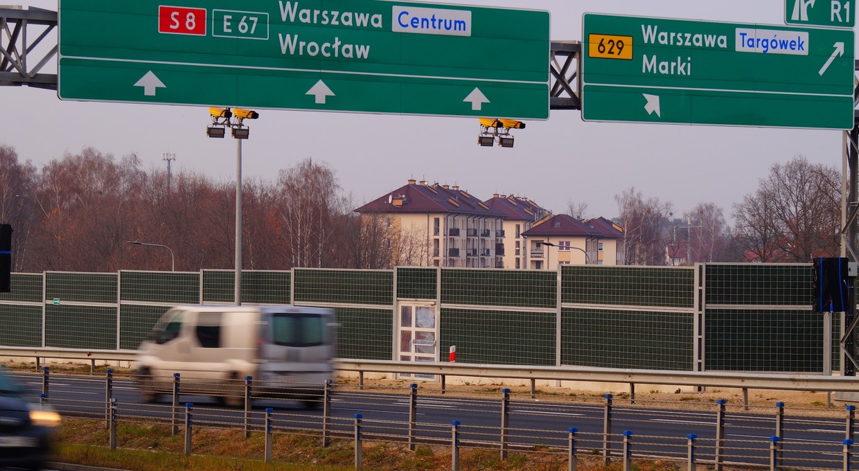Ponad 9 tys. mandatów na S8. Rekordziści przyłapani przez odcinkowy pomiar prędkości
