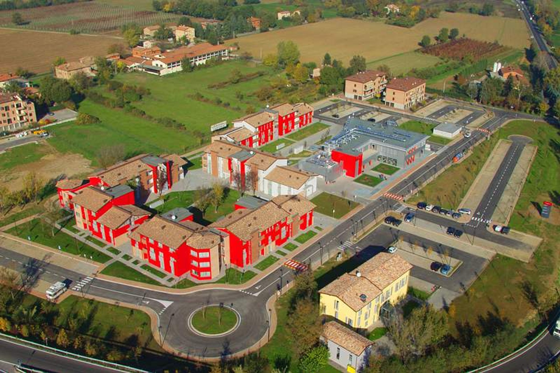 Maranello Village – pracujesz w Ferrari, zamieszkaj w Ferrari