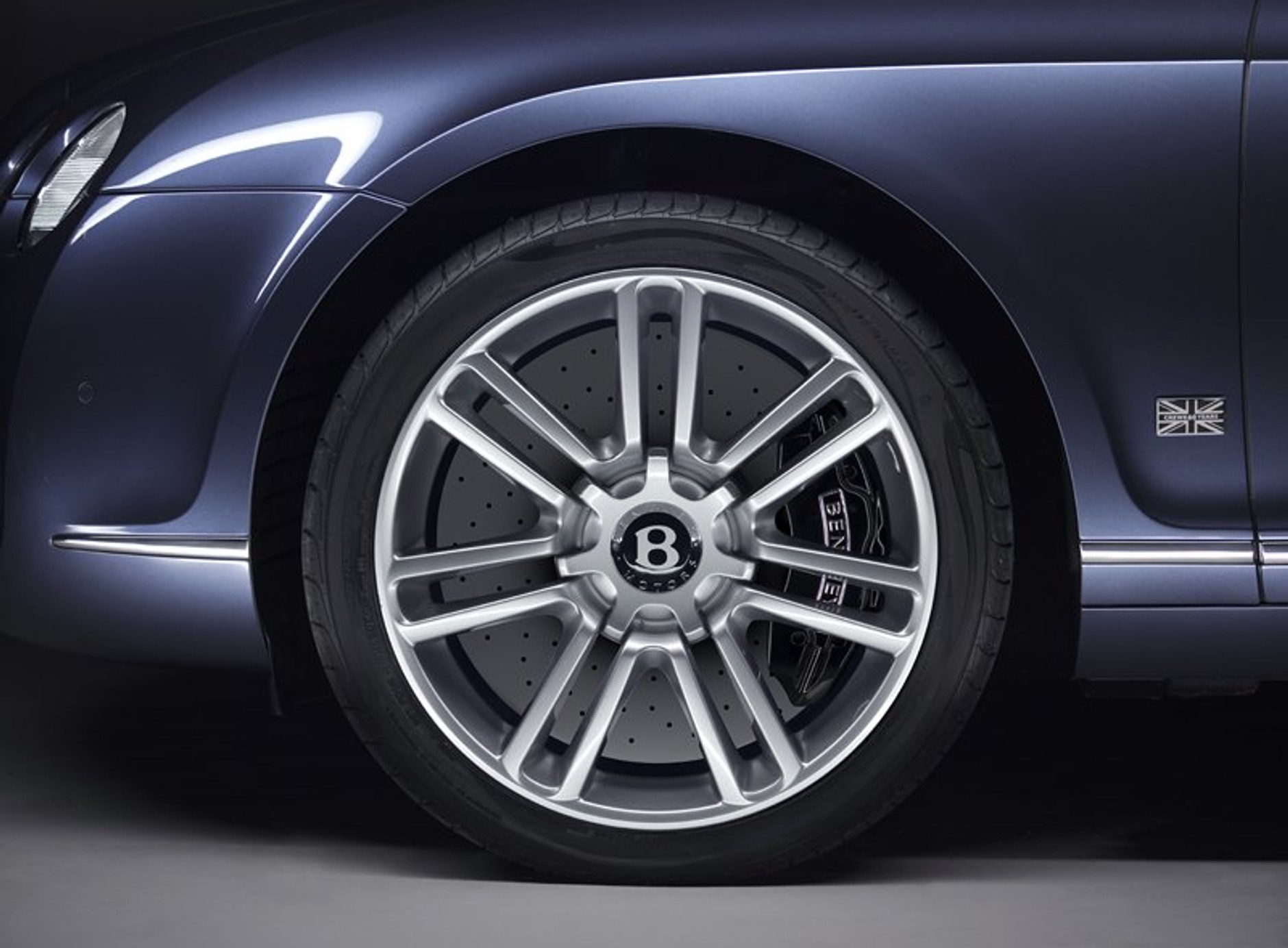 Bentley obchodzi 60-lecie z nowymi modelami